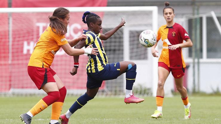 Kadınlar Futbol Süper Liginde ilk finalist Fenerbahçe