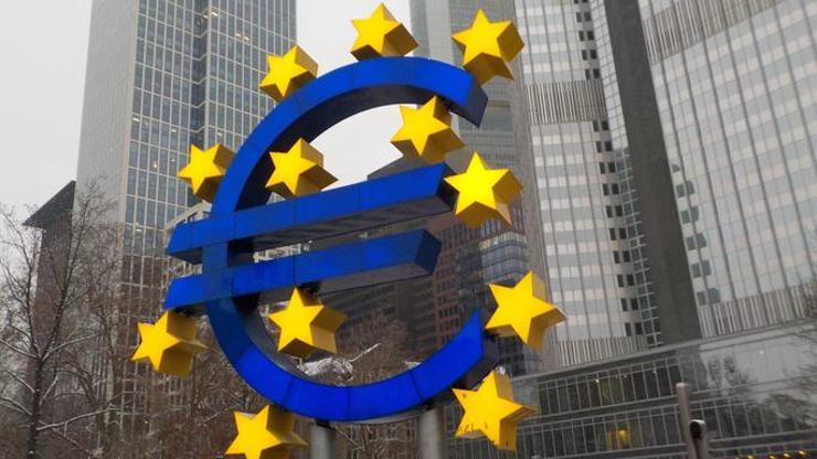 ECB yetkilisinden Euro'da iki faiz artırımı daha mesajı ECB yetkilisinden Euro'da iki faiz artırımı daha mesajı