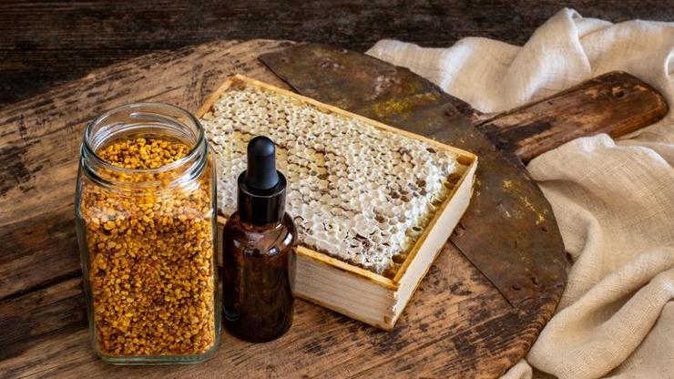 Propolis Nedir, Ne İşe Yarar Propolisin Faydaları Nelerdir