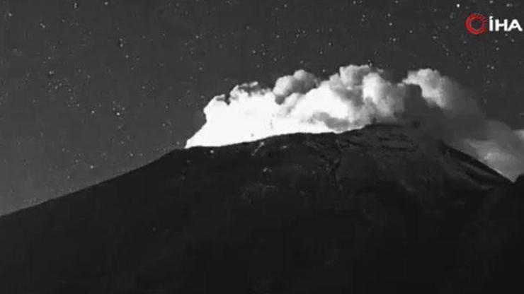 Popocatepetl Yanardağında 3 yeni patlama