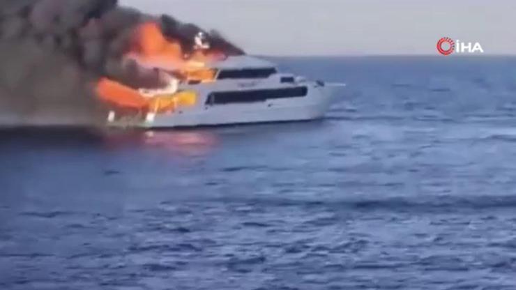 Mısır’da tekne yangını: 3 İngiliz turist kayıp