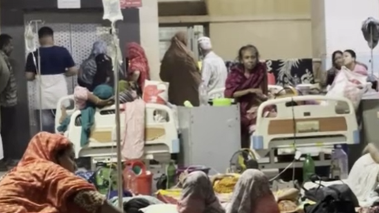 Bangladeşte dang humması vakalarında artış: Hastane koridorları doldu