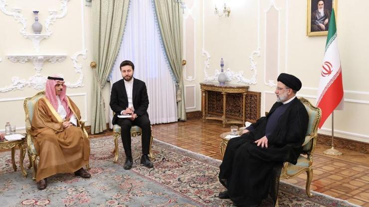 İran Cumhurbaşkanı Reisi, Suudi Arabistan Dışişleri Bakanı ile görüştü