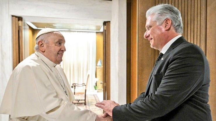 Küba Devlet Başkanı Diaz-Canel, Papa Francis ile görüştü