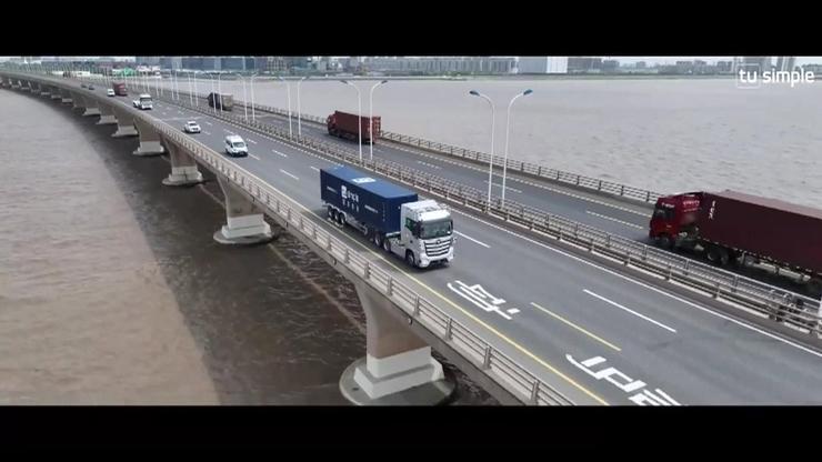 Çinde ilk sürücüsüz kamyon testi yapıldı