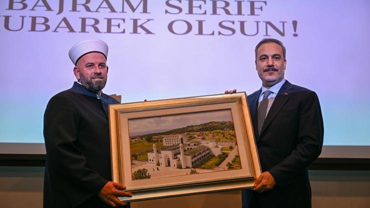 Bakan Fidan, Karadağ İslam Birliği’nin Kurban Bayramı etkinliğine katıldı