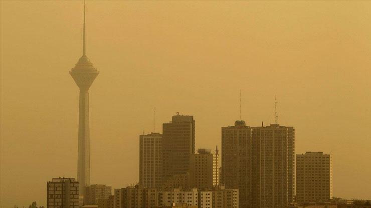 İran’da toz fırtınası nedeniyle 1191 kişi hastanelik oldu