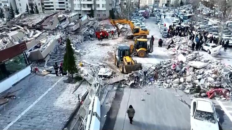 MHP deprem bölgesine gidiyor