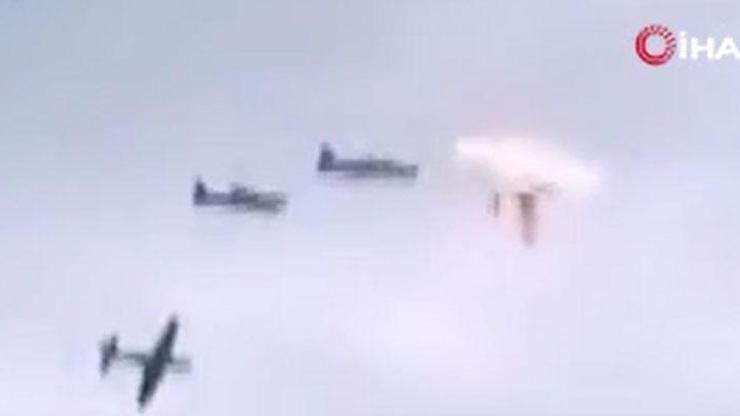 Gökyüzünde korku dolu anlar Eğitim uçuşunda iki askeri uçak çarpıştı