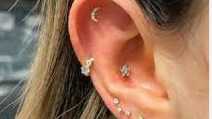 Kulak Piercing İsimleri: Kulak İçinden Kıkırdağa Kulaktaki Piercing Yerlerinin İsimleri...