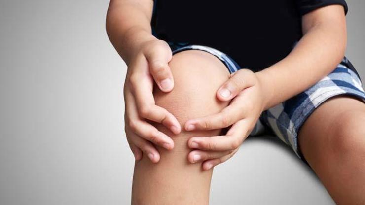 Uzmanından uyarı: Çocuklarda geçmeyen bacak ağrısı ihmal edilmemeli