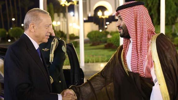 Erdoğan Suudi Arabistanda: 5 yeni anlaşma imzalandı Prens Selmana TOGG sürprizi...