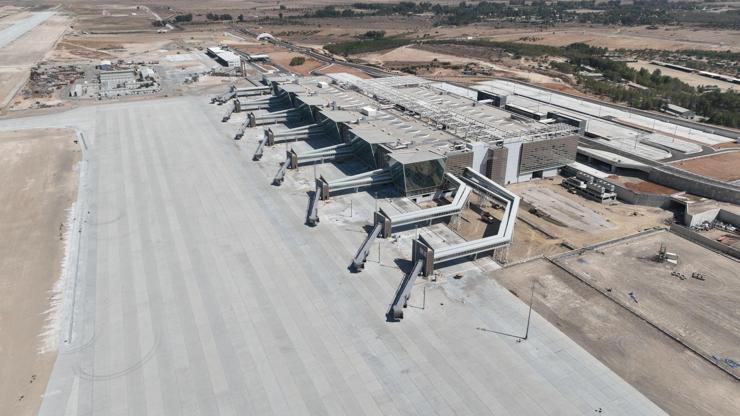 KKTC Ercan Havalimanının yeni terminal binası yarın açılacak: İlk olarak Erdoğanın uçağı inecek...