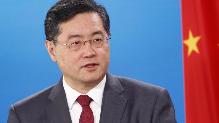 Haftalardır haber alınamayan Çin Dışişleri Bakanı görevden alındı