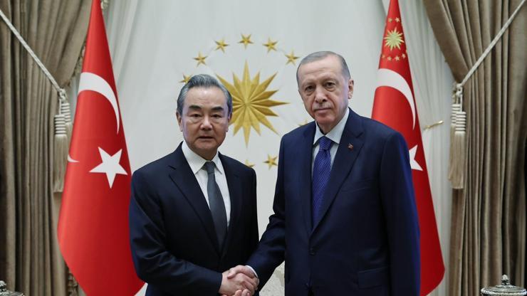 Cumhurbaşkanı Erdoğan, Çin Dışişleri Bakanı Wang Yiyi kabul etti