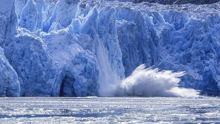 Antarktika’da Arjantin büyüklüğünde buz eridi