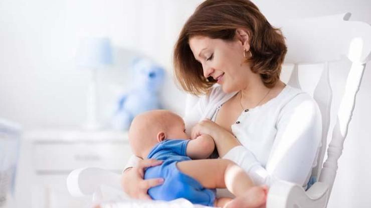 Anne sütü bebeklerin ilk aşısıdır