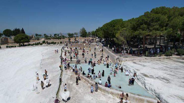 Beyaz cennet ilk 7 ayda 1,2 milyon turisti ağırladı
