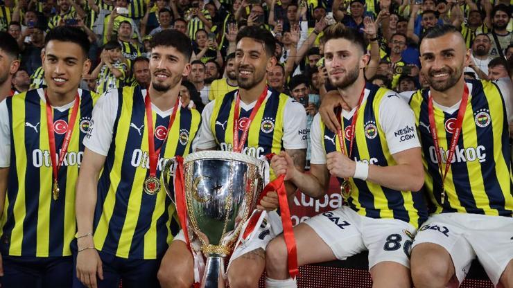 PFDK, 5 yıldızlı formayla törene çıkan Fenerbahçe için kararını verdi