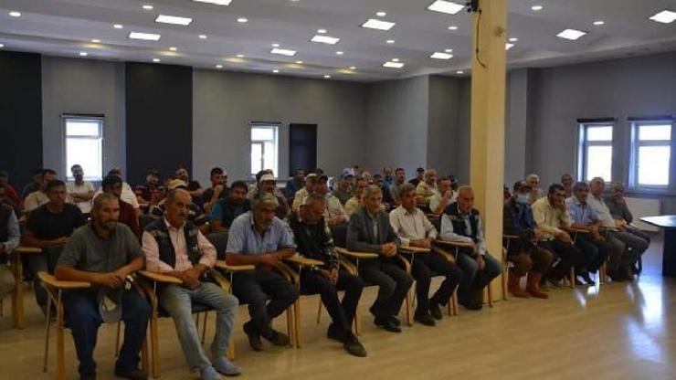 Patnos Belediyesi'nde sözleşme sevinci