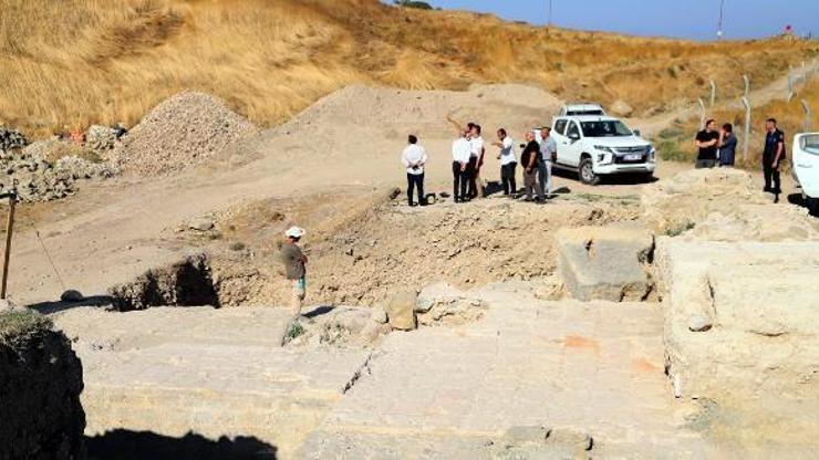 Başkan Ata: Perinthos'ta Efes gibi antik kent ortaya çıkacak Başkan Ata: Perinthos'ta Efes gibi antik kent ortaya çıkacak
