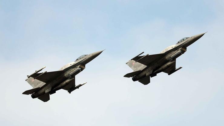 Listeye Norveç de eklendi Ukraynaya F-16 gönderecekler
