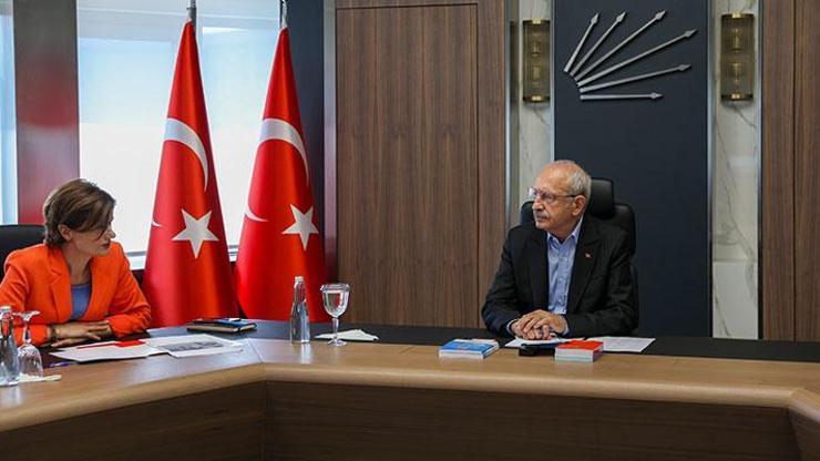 Kılıçdaroğlu, İstanbul İl Başkanı Kaftancıoğlu ile İstanbul ilçe başkanlarını kabul etti