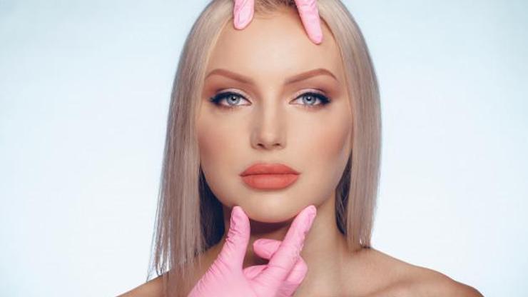 Estetik cerrahlardan Barbie isyanı Psikolojik bozukluk