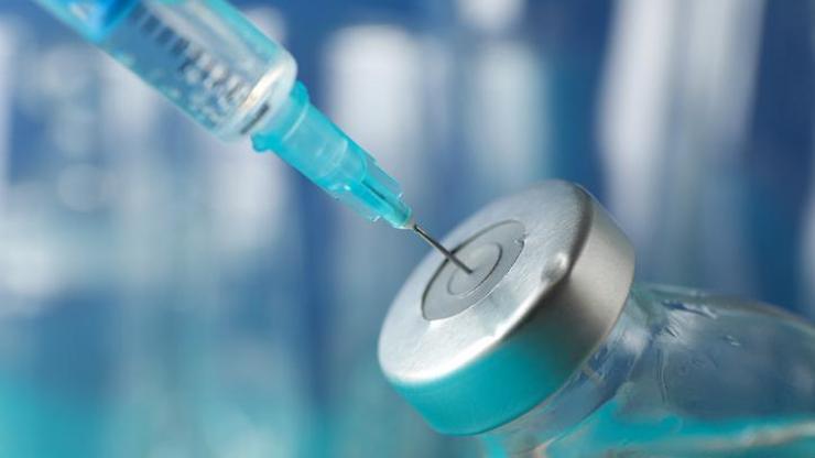 ABden Pfizer-BioNTechin Omicron varyantları için güncellenmiş aşısına onay