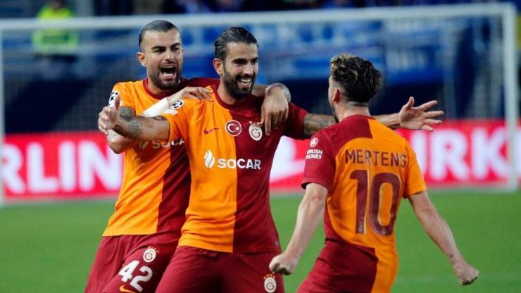 Galatasarayın UEFAya verdiği Şampiyonlar Ligi oyuncu listesi açıklandı