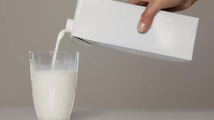 Süt tüketiminde 2 güne dikkat Açılmış süt, 2 günden sonra zehirlenmelere neden olabilir
