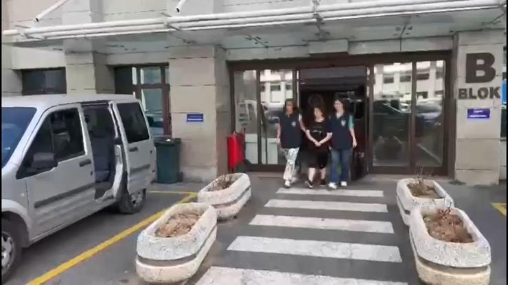 Paylaştığı videoda Türkiyede başıboş çocuk sorunu var diyen kadın gözaltına alındı