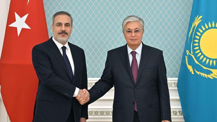 Bakan Fidan, Kazakistan Cumhurbaşkanı Tokayev ile görüştü