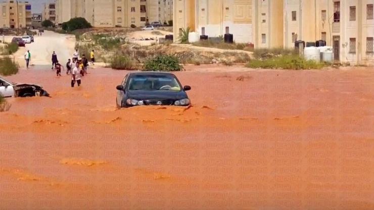 Libyada sel felaketi: 2 bin can kaybı