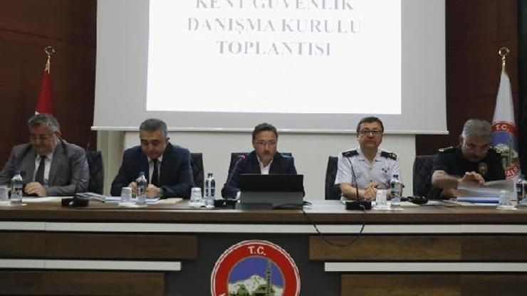 Vali Çiçek başkanlığında Kent Güvenlik Danışma Kurulu toplantısı