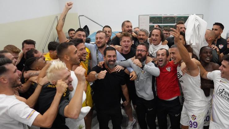 Eyüpspor 1. Ligde tarih yazıyor Arda Turan farkı...