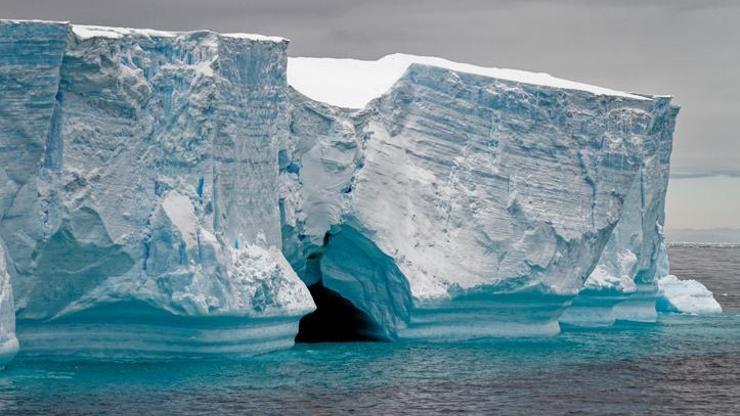 Antarktika alarm veriyor: Deniz buzu seviyesi mevsimsel olarak rekor düşük seviyede