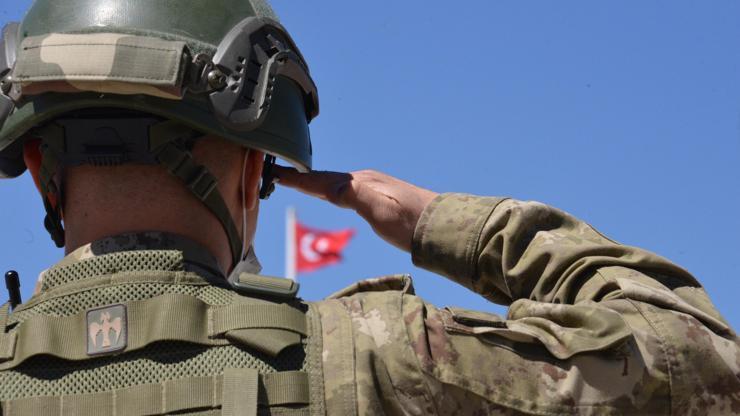 SON DAKİKA: Yasa dışı olarak Türkiye'ye girmeye çalışan 17 kişi yakalandı