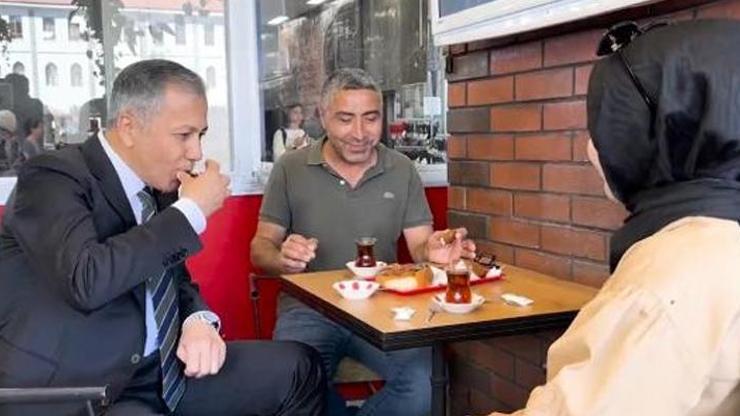 Bakan Yerlikaya'dan esnaf ziyareti