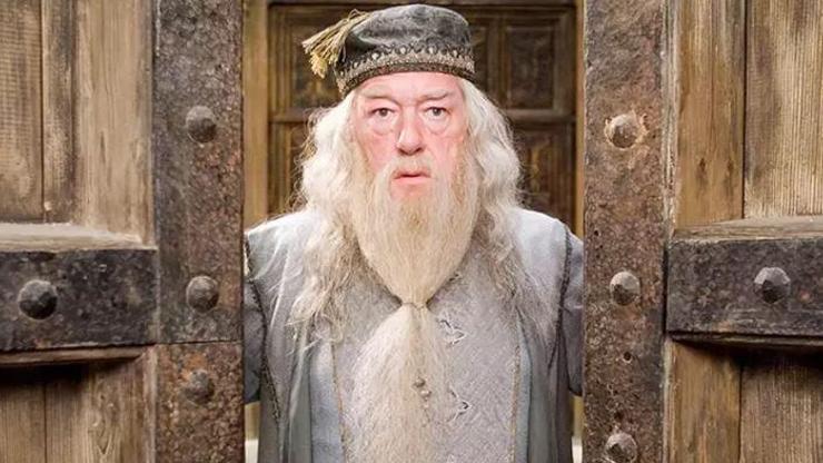 Harry Potterın Dumbledoreu Sir Michael Gambon hayatını kaybetti