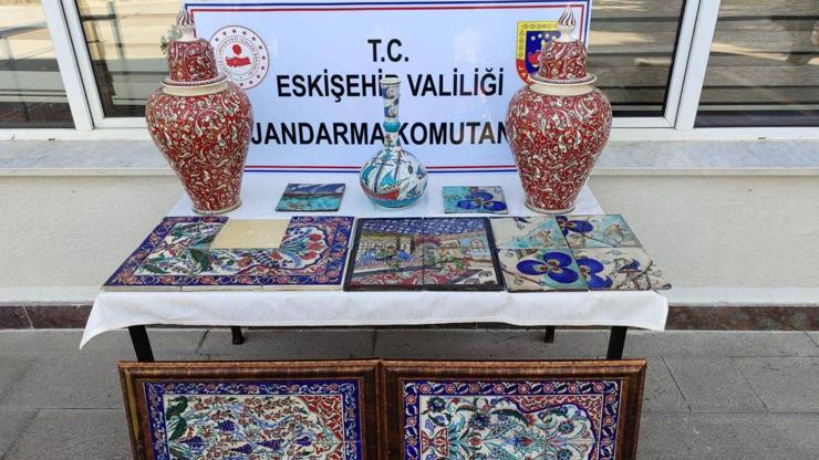 Eskişehirde değeri 400 bin dolar olan Osmanlı eserleri ele geçirildi