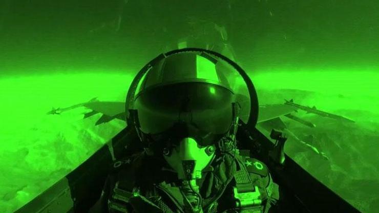 Suriye'nin kuzeyine yeni hava harekatı! MSB: Bölücü terör örgütüne ait 6 hedef imha edildi