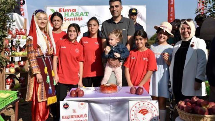 Elma Hasat Şenliği yapıldı Elma Hasat Şenliği yapıldı