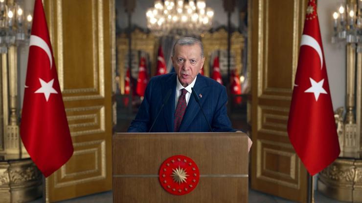 Cumhurbaşkanı Erdoğan: Deprem konutlarının hak sahiplerine teslimine başlayacağız