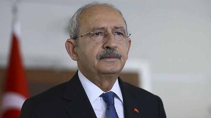CHP’de imza yarışı ve WhatsApp atışması