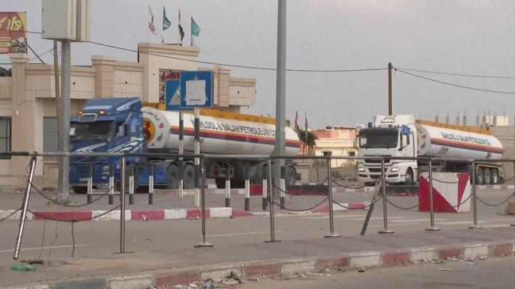 Refahtan geçen 6 tanker hastanelere yakıt taşıdı