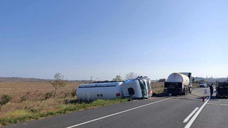 Tekirdağ'da devrilen tankerin sürücüsü öldü