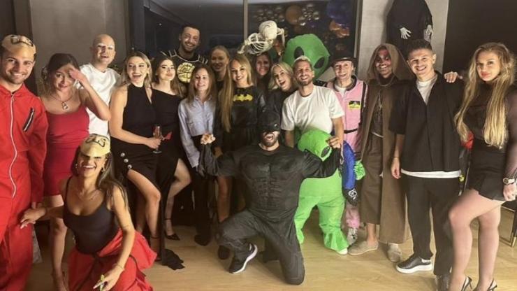 Galatasaraylı futbolcuların Halloween partisine Beşiktaşlı isim de katıldı
