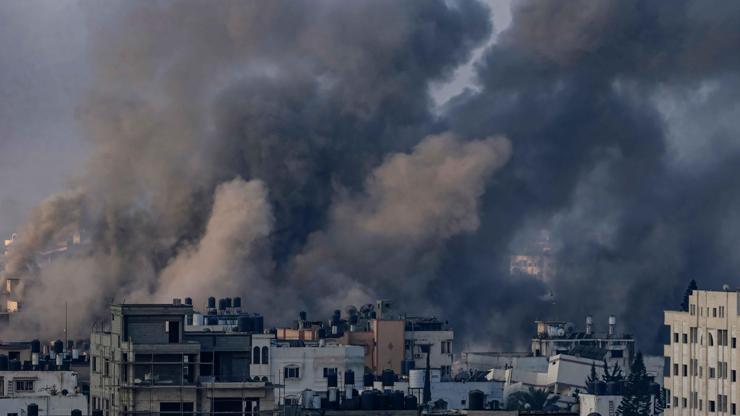 İsrail, son 3 günde 8 hastaneyi bombaladı