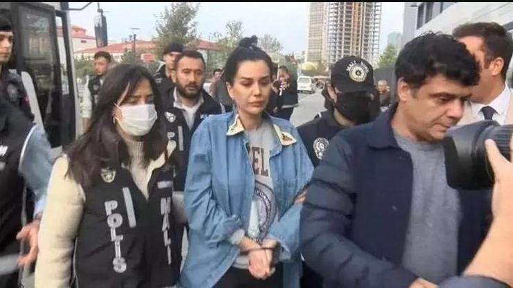 Dilan Polat ve kardeşi Sosyetik hırsız diye laf atan mahkum ile kavga etti